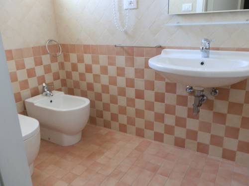 Imagen de la habitación del Hotel Nautic, Rimini. Foto 2