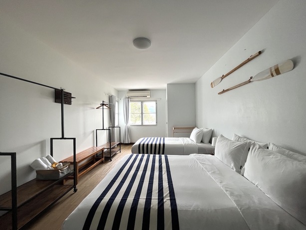 Imagen general del Hotel Nautical Home Bed and Breakfast Khaolak. Foto 1