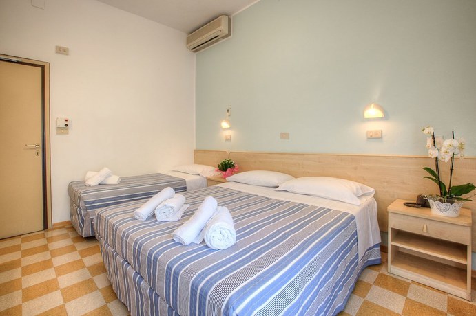 Imagen de la habitación del Hotel Nautico, Cattolica. Foto 10