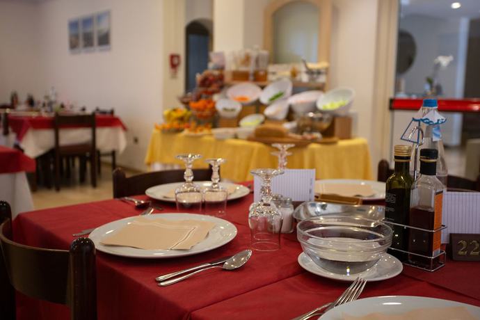 Imagen del bar/restaurante del Hotel Nautico, Cattolica. Foto 8