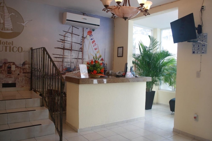 Imagen de los interiores del Hotel Nautico Inn. Foto 15