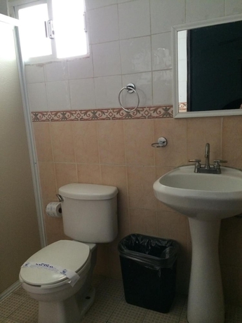Imagen de la habitación del Hotel Nautico Inn. Foto 14