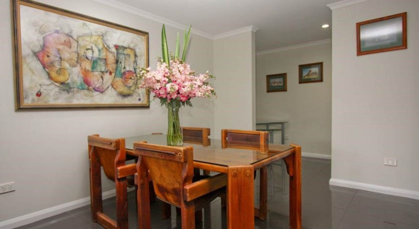 Imagen de la habitación del Hotel Nautilos Apartments. Foto 12