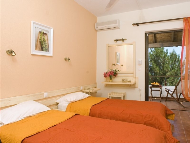 Imagen general del Hotel Nautilus, Barbati. Foto 3