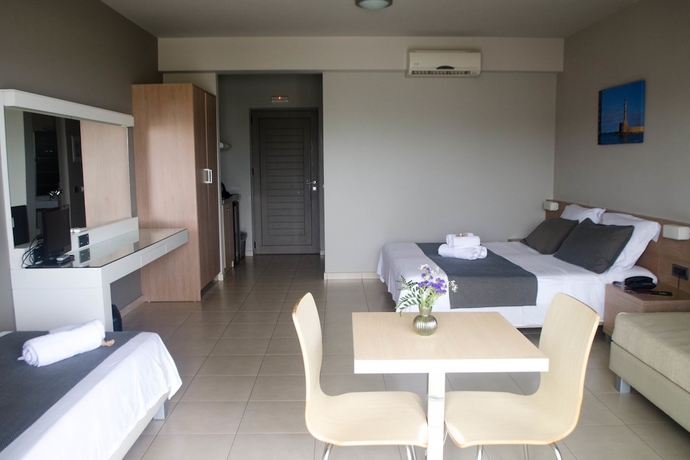 Imagen de la habitación del Hotel Nautilus Bay. Foto 6