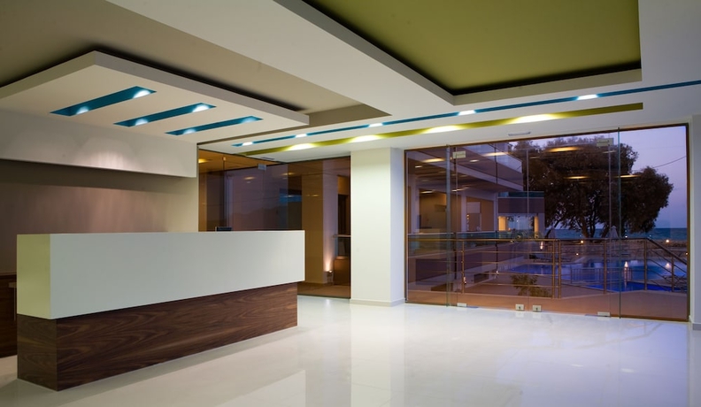 Imagen de los interiores del Hotel Nautilus Bay. Foto 19
