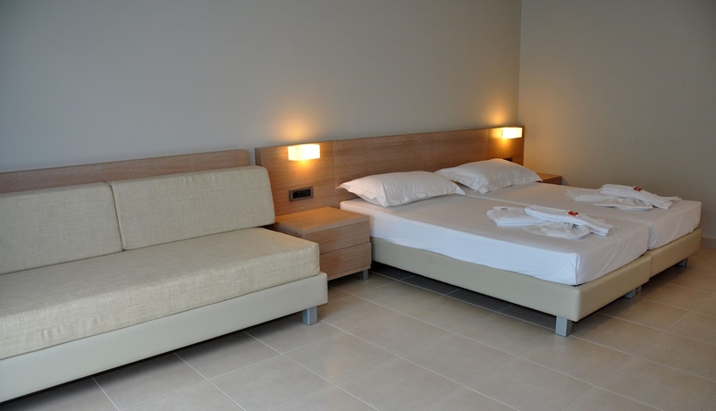 Imagen de la habitación del Hotel Nautilus Bay. Foto 8