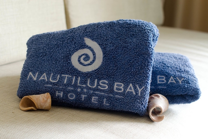 Imagen de la habitación del Hotel Nautilus Bay. Foto 10