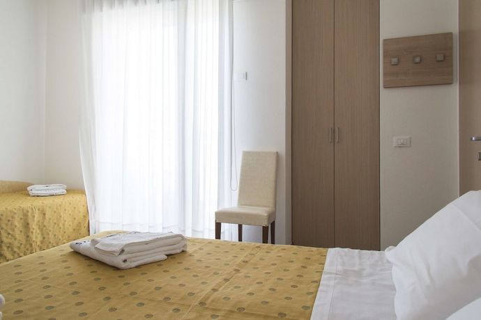 Imagen de la habitación del Hotel Nautilus, Cattolica. Foto 2