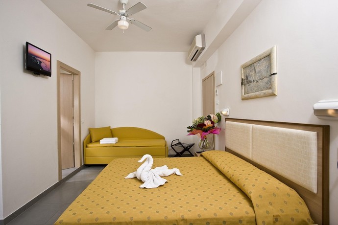 Imagen de la habitación del Hotel Nautilus, Cattolica. Foto 9