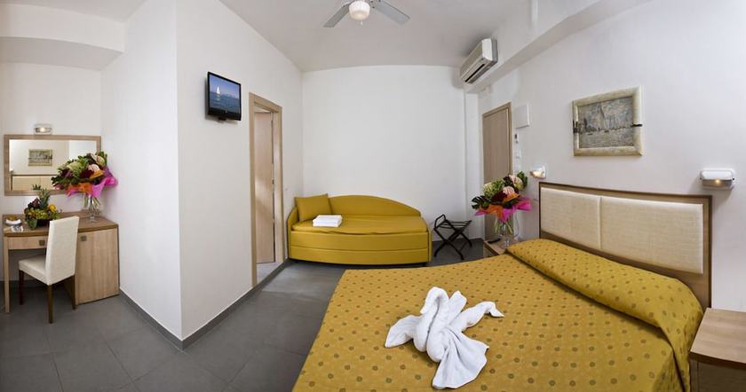Imagen de la habitación del Hotel Nautilus, Cattolica. Foto 11