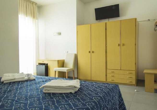 Imagen de la habitación del Hotel Nautilus, Cattolica. Foto 18