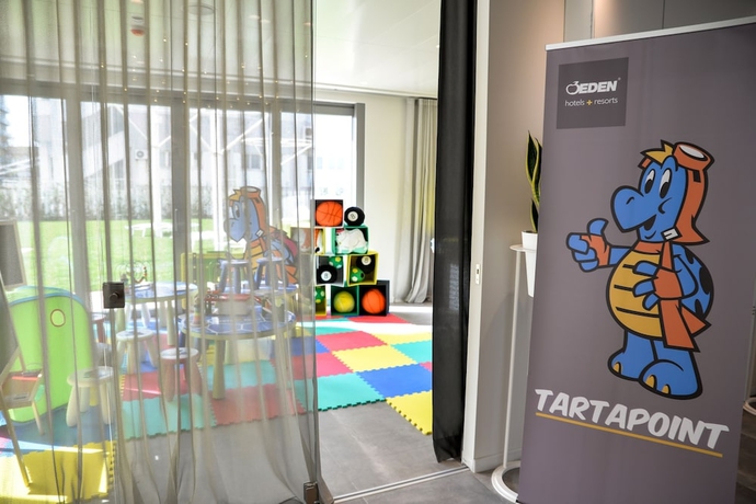 Imagen de los interiores del Hotel Nautilus Family. Foto 16