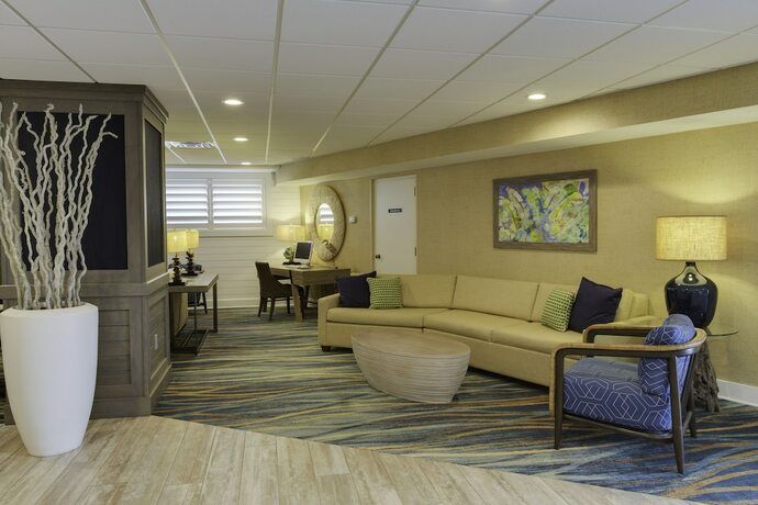 Imagen general del Hotel Nautilus Inn. Foto 12