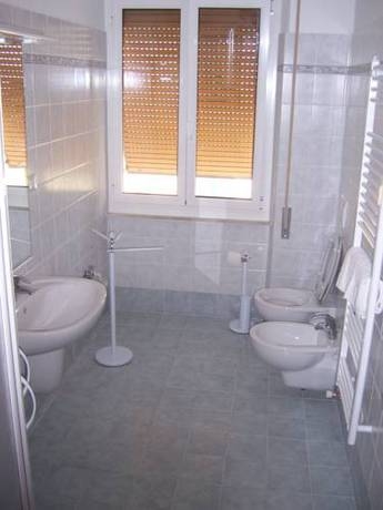 Imagen general del Hotel Nautilus, LA SPEZIA. Foto 3