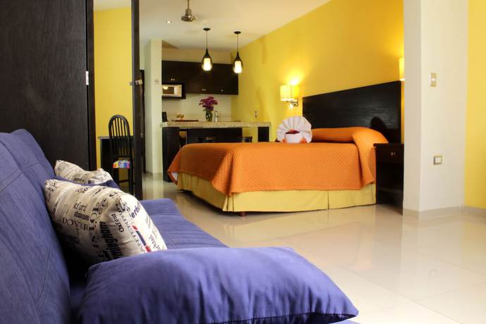 Imagen de la habitación del Hotel Nautilus, Playa del Carmen. Foto 12