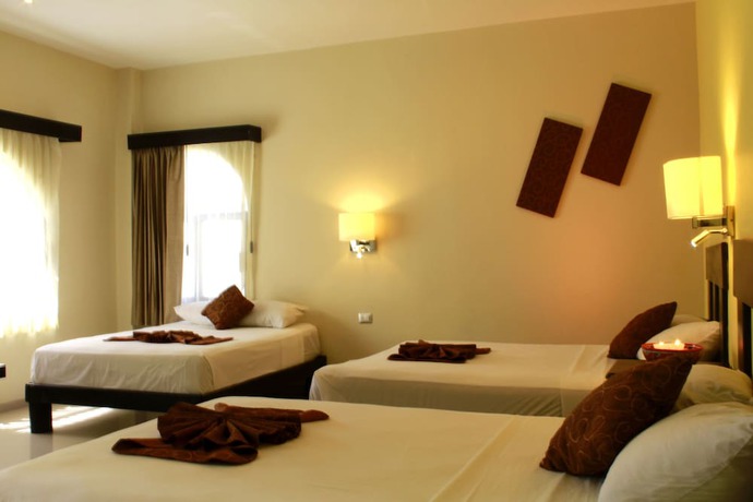 Imagen de la habitación del Hotel Nautilus, Playa del Carmen. Foto 14