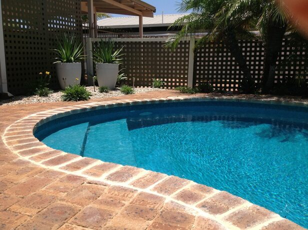 Imagen de la piscina del Hotel Nautilus Retreat. Foto 16
