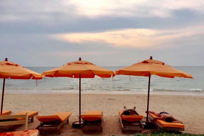 Imagen general del Hotel Nautilus Right On The Beach Resort - Adults Only. Foto 2