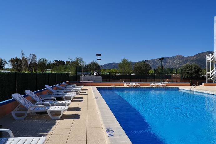 Imagen de la piscina del Hotel Nautilus, Roses. Foto 11