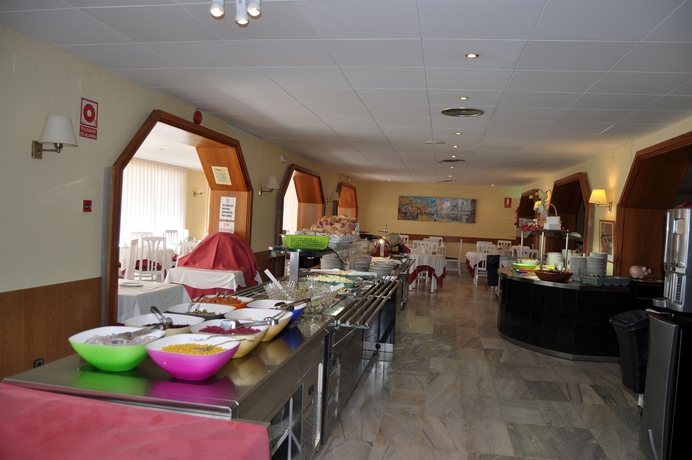 Imagen del bar/restaurante del Hotel Nautilus, Roses. Foto 5