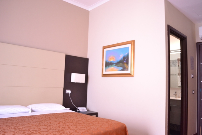 Imagen de la habitación del Hotel Nautilus, Via Cola del Rienzo. Foto 11