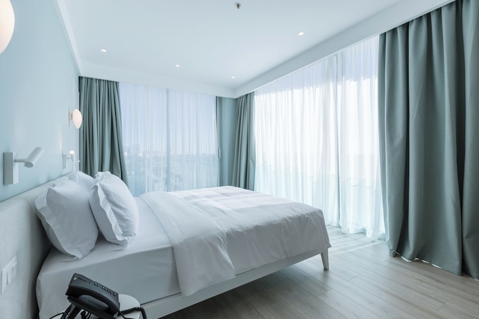 Imagen de la habitación del Hotel Nava Star. Foto 4