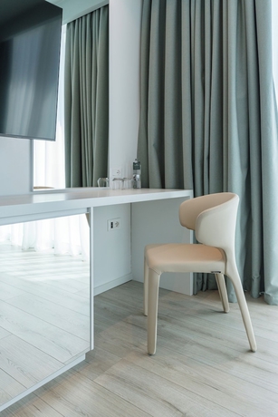 Imagen de la habitación del Hotel Nava Star. Foto 13