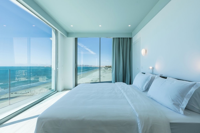 Imagen de la habitación del Hotel Nava Star. Foto 15