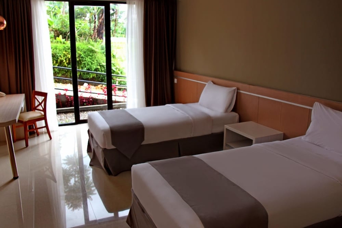 Imagen de la habitación del Hotel Nava Tawangmangu. Foto 3