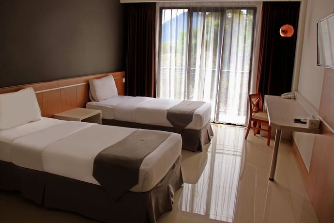 Imagen de la habitación del Hotel Nava Tawangmangu. Foto 6