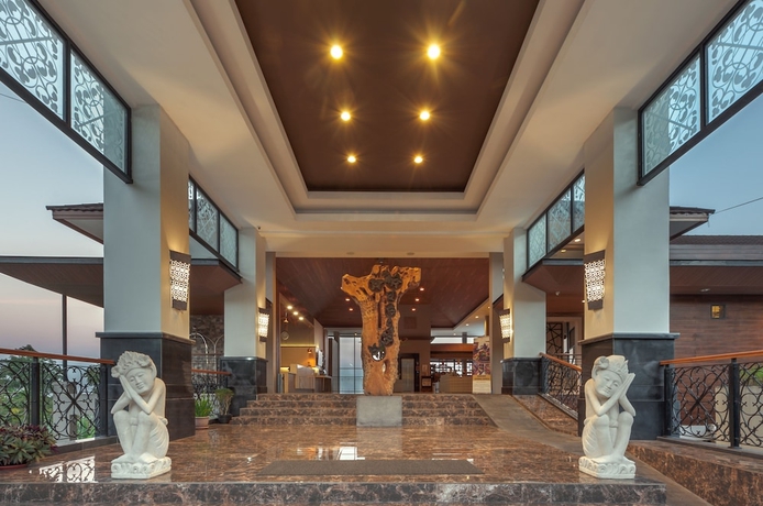 Imagen de los interiores del Hotel Nava Tawangmangu. Foto 14