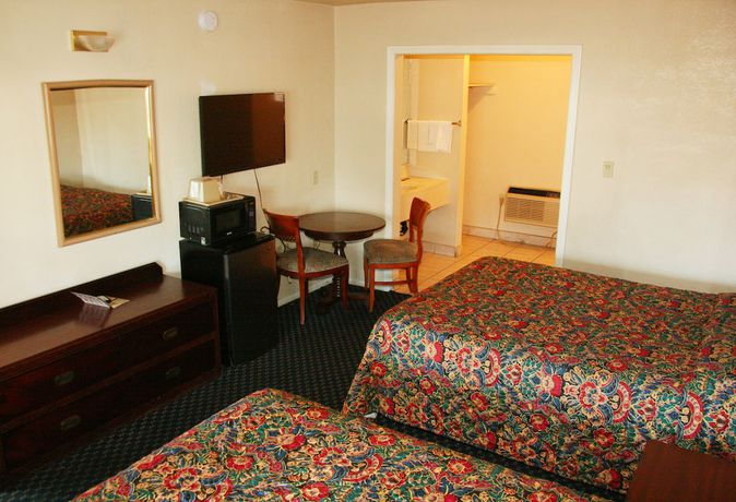 Imagen de la habitación del Hotel Navajo Lodge. Foto 9