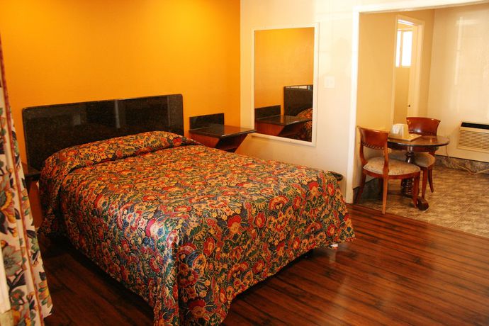 Imagen de la habitación del Hotel Navajo Lodge. Foto 11