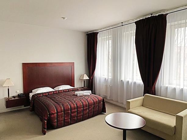 Imagen de la habitación del Hotel Navalis. Foto 17