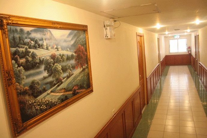 Imagen general del Hotel Navanakorn Golden View Hotel. Foto 4