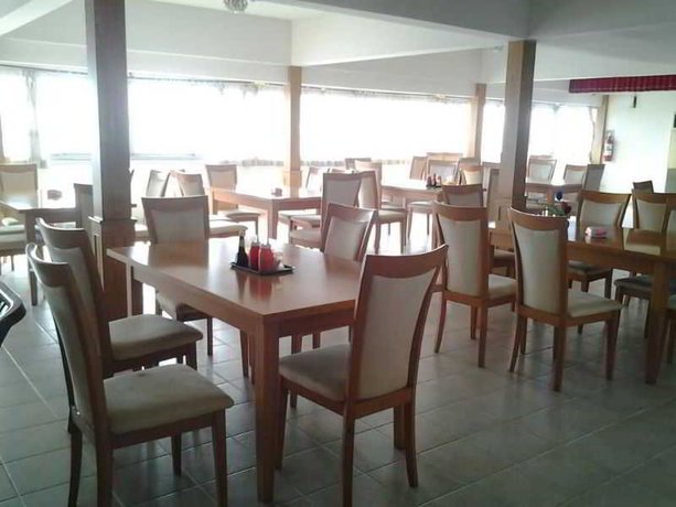 Imagen general del Hotel Navanakorn Golden View Hotel. Foto 7