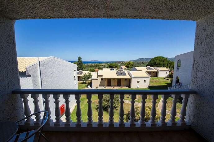 Imagen general del Hotel Navarone. Foto 14