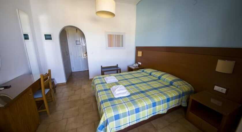 Imagen de la habitación del Hotel Navarone, Pylos. Foto 19