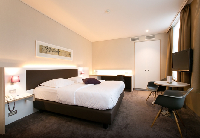 Imagen de la habitación del Hotel Navarra Brugge. Foto 12