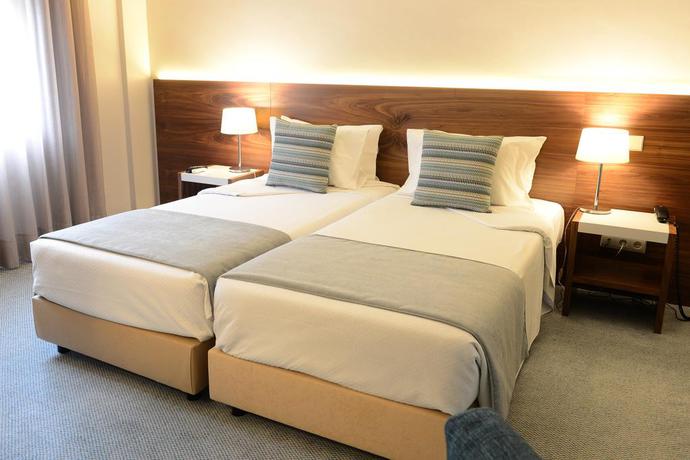 Imagen de la habitación del Hotel Navarras. Foto 4