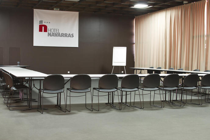 Imagen de los interiores del Hotel Navarras. Foto 11