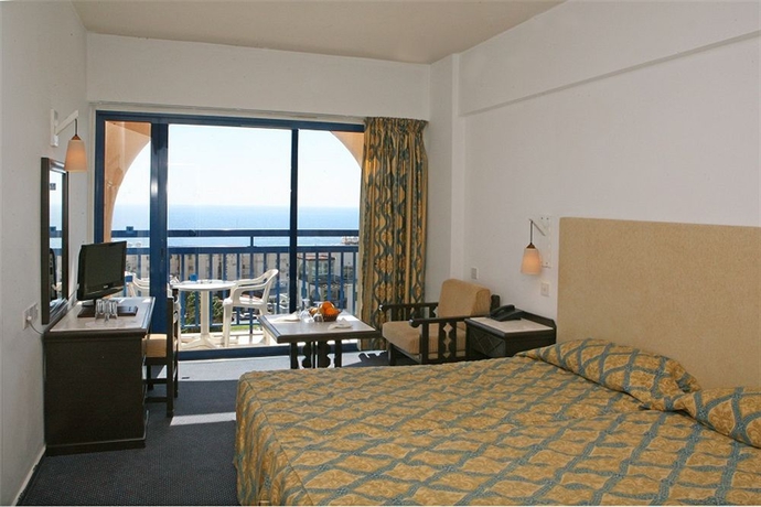 Imagen de la habitación del Hotel Navarria. Foto 4