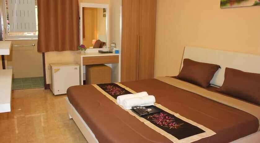 Imagen general del Hotel Navavilla. Foto 4