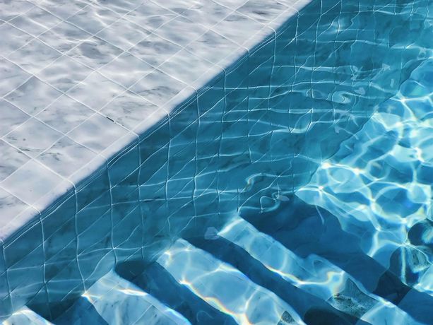 Imagen de la piscina del Hotel Navera Phuket - Mgallery Collection. Foto 14