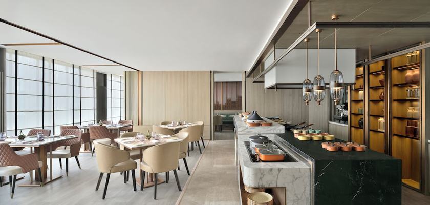 Imagen del bar/restaurante del Hotel Navi Mumbai Marriott. Foto 2