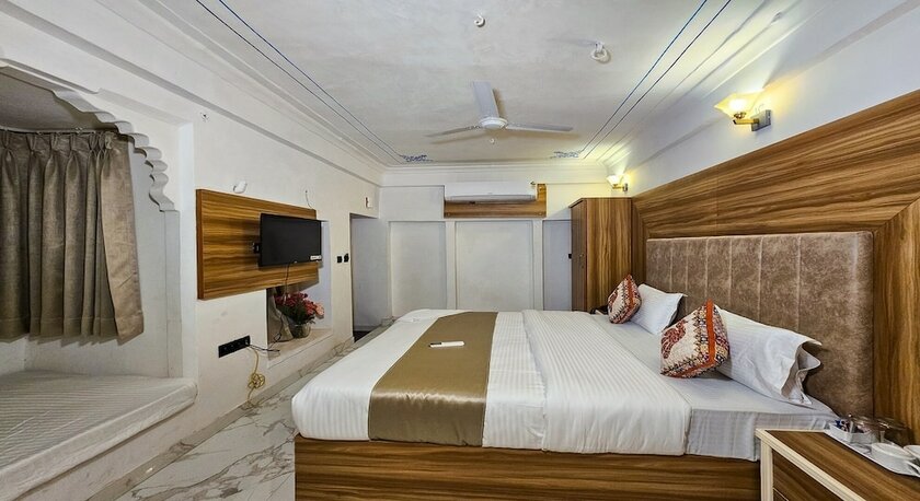 Imagen general del Hotel Navkesar Heritage. Foto 3