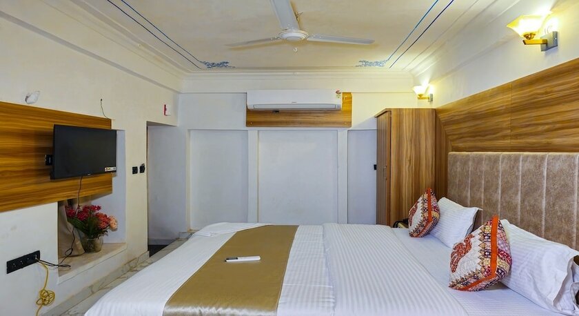 Imagen general del Hotel Navkesar Heritage. Foto 4