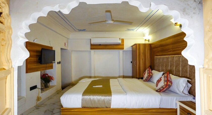 Imagen general del Hotel Navkesar Heritage. Foto 10