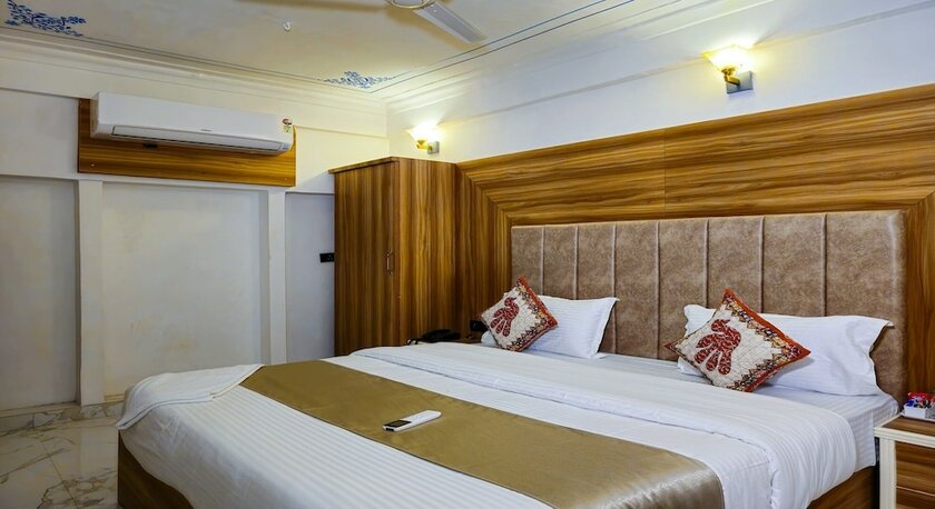 Imagen general del Hotel Navkesar Heritage. Foto 11